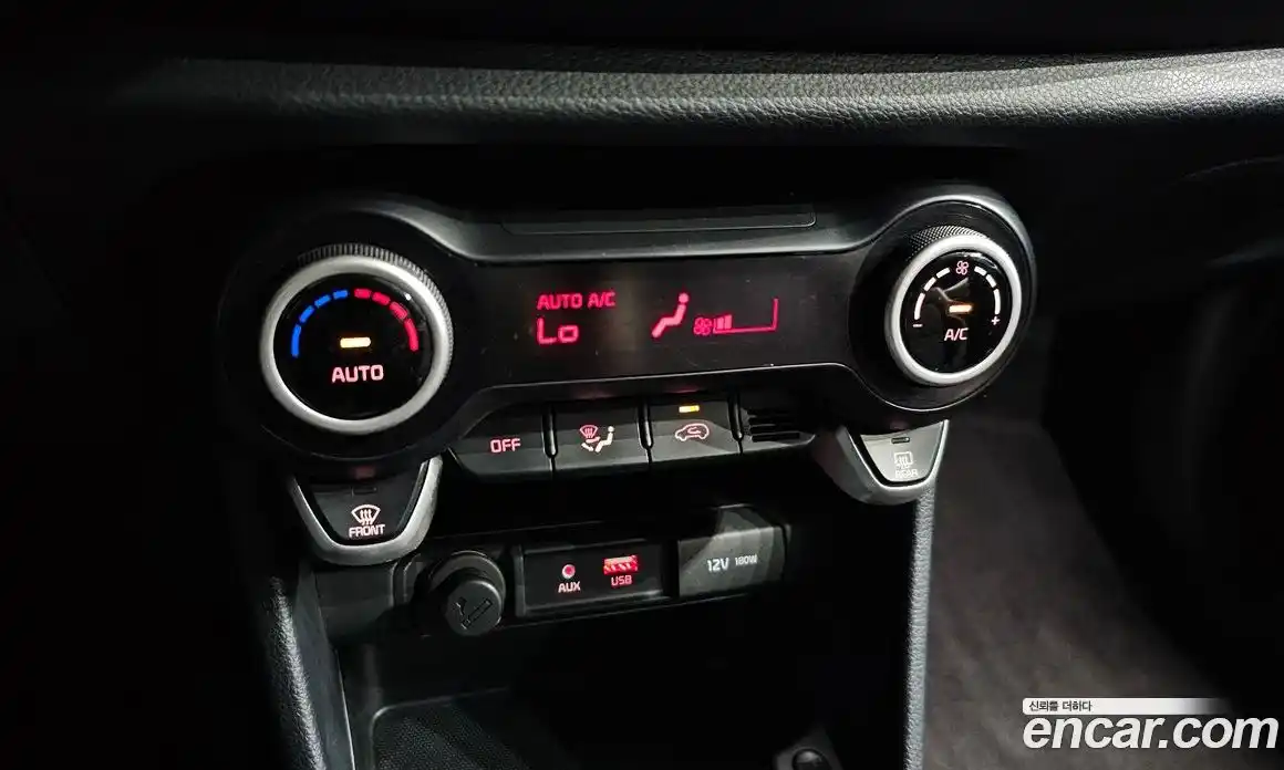 Kia Morning 2020 1.0 Автомат в Москве № 1343180, фото 16