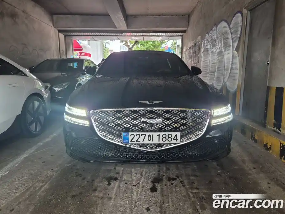 Genesis G80 2025 2.5 Автомат в Москве № 1343235, фото 1