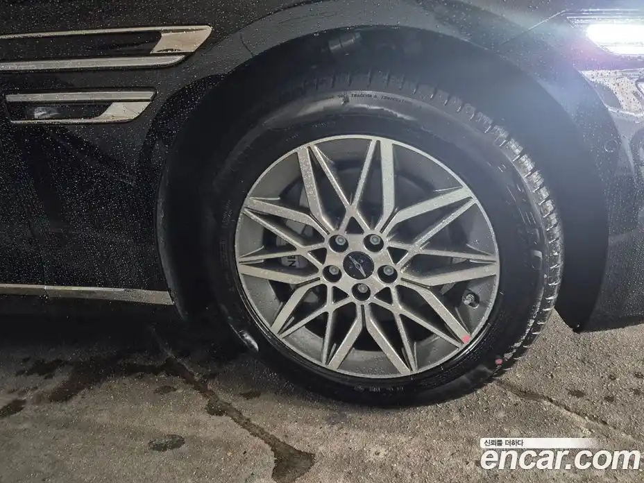 Genesis G80 2025 2.5 Автомат в Москве № 1343235, фото 6