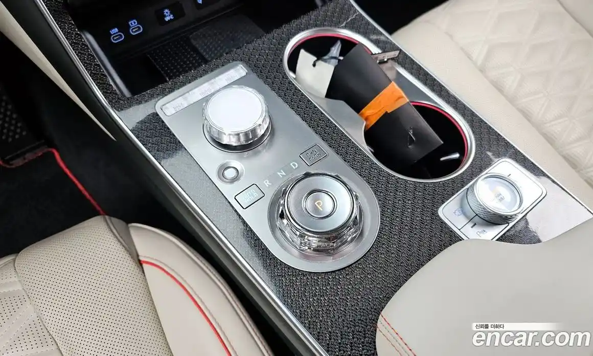 Genesis GV80 2024 2.5 Автомат в Москве № 1343453, фото 9