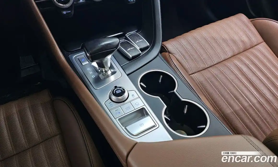 Genesis G70 2017 2.0 Автомат в Москве № 1343572, фото 9