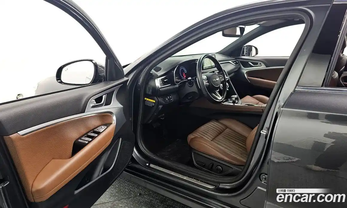 Genesis G70 2017 2.0 Автомат в Москве № 1343572, фото 10