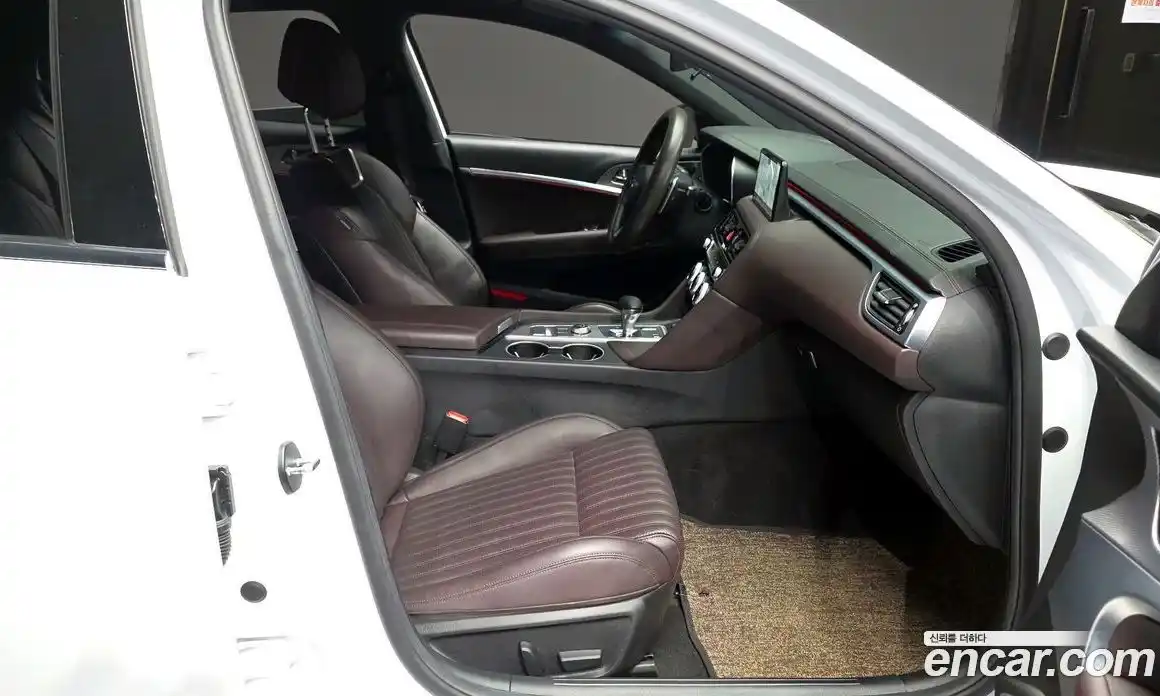 Genesis G70 2022 2.0 Автомат в Москве № 1343613, фото 11