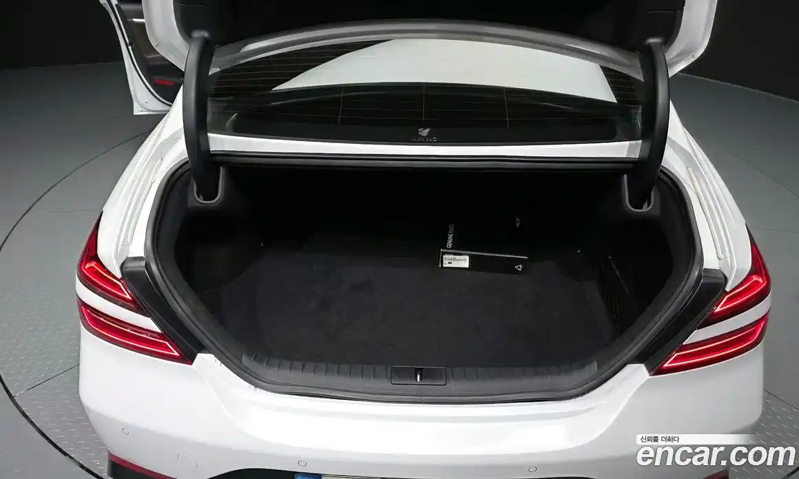 Genesis G70 2022 2.0 Автомат в Москве № 1343613, фото 20