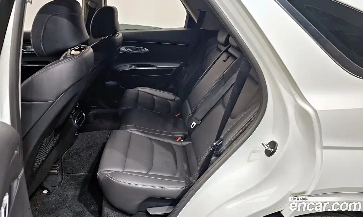 Genesis GV70 2022 2.5 Автомат в Москве № 1343634, фото 12