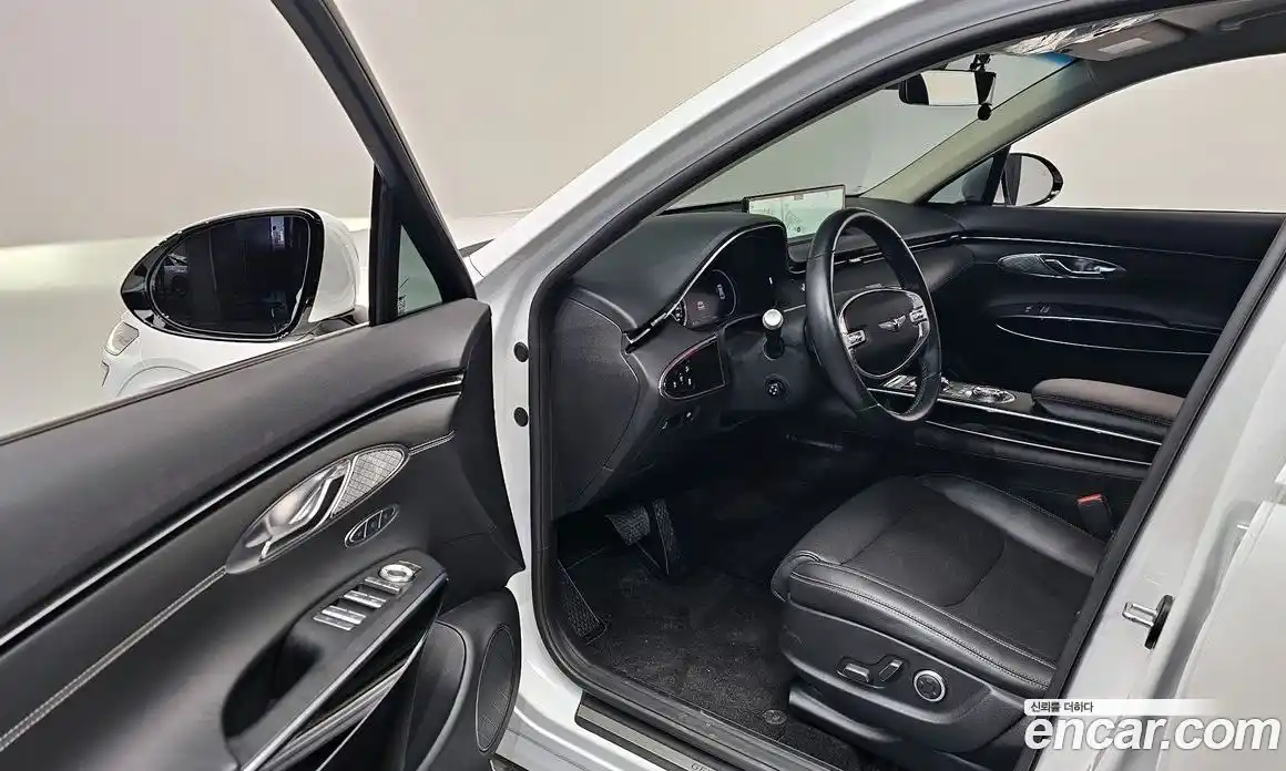 Genesis GV70 2022 2.5 Автомат в Москве № 1343634, фото 10