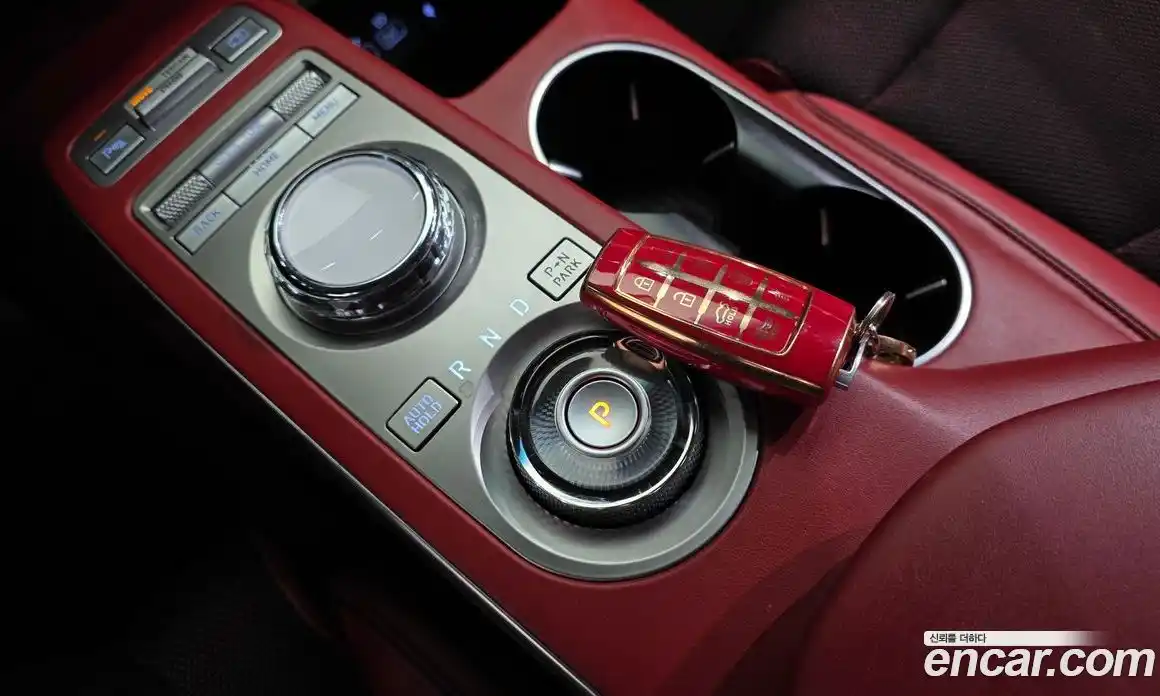 Genesis GV70 2021 2.5 Автомат в Москве № 1343639, фото 9