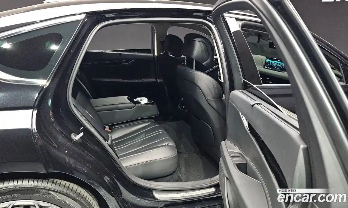 Genesis G80 2022 2.5 Автомат в Москве № 1343671, фото 11