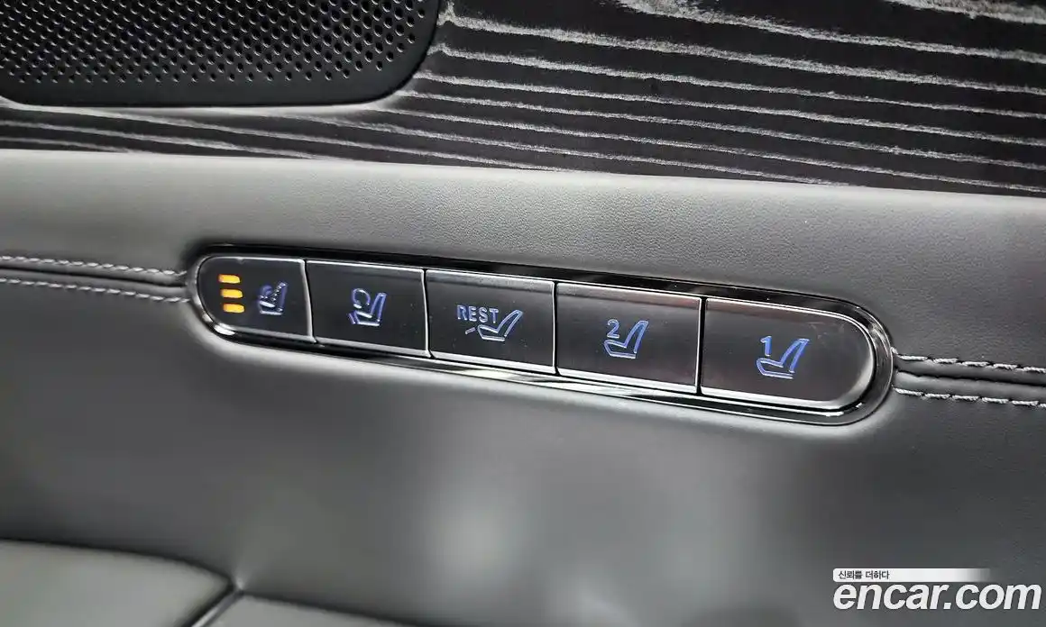 Genesis G90 2022 3.5 Автомат в Москве № 1343685, фото 18