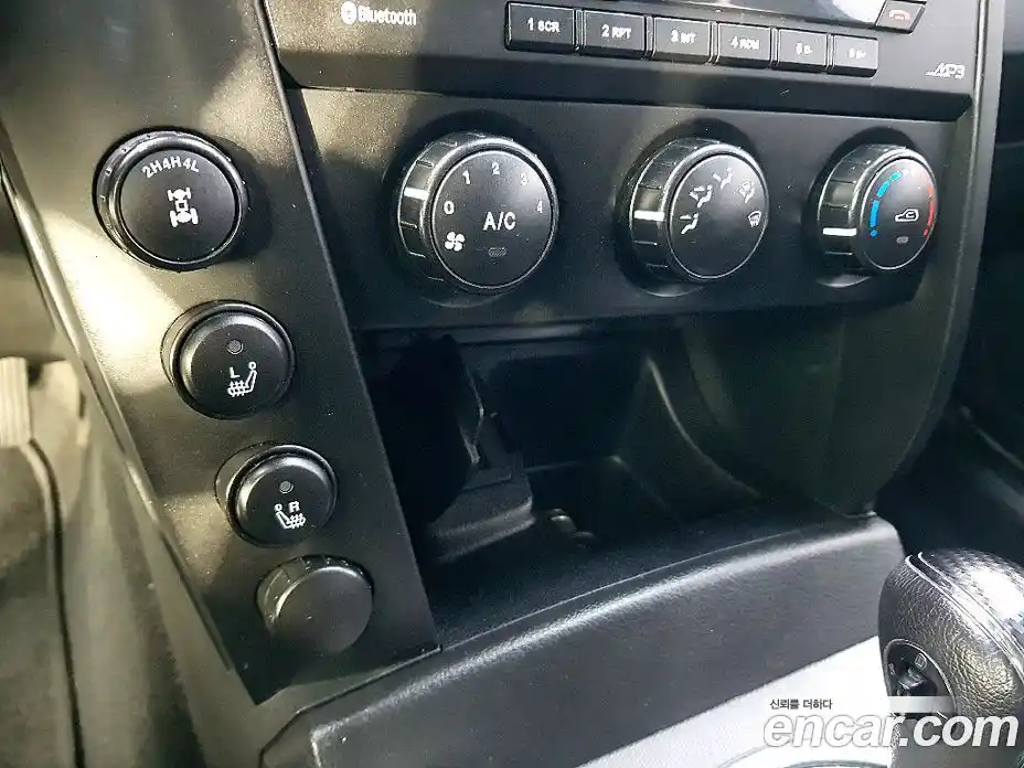 SsangYong Korando 2012 2.0 Автомат в Москве № 1344447, фото 15