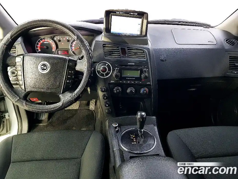 SsangYong Korando 2012 2.0 Автомат в Москве № 1344447, фото 5