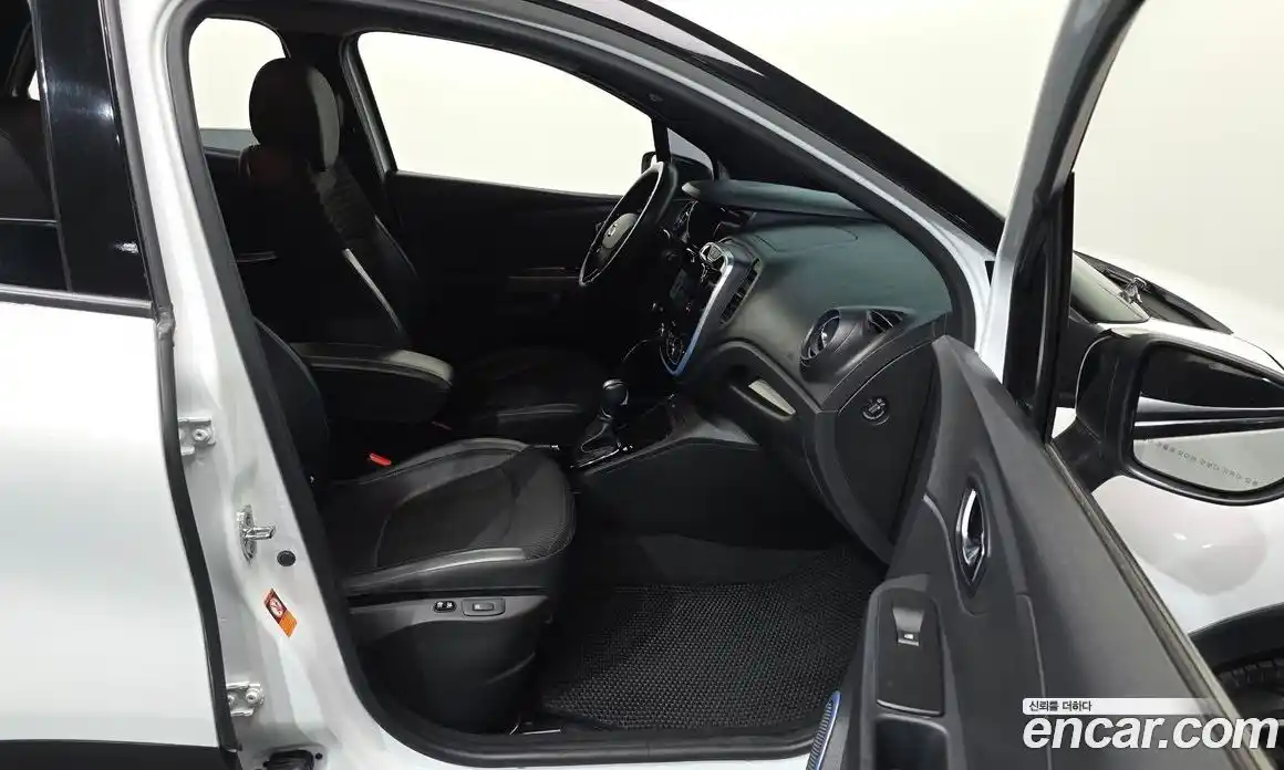 Renault QM3 2017 1.5 гидро в Москве № 1346152, фото 11