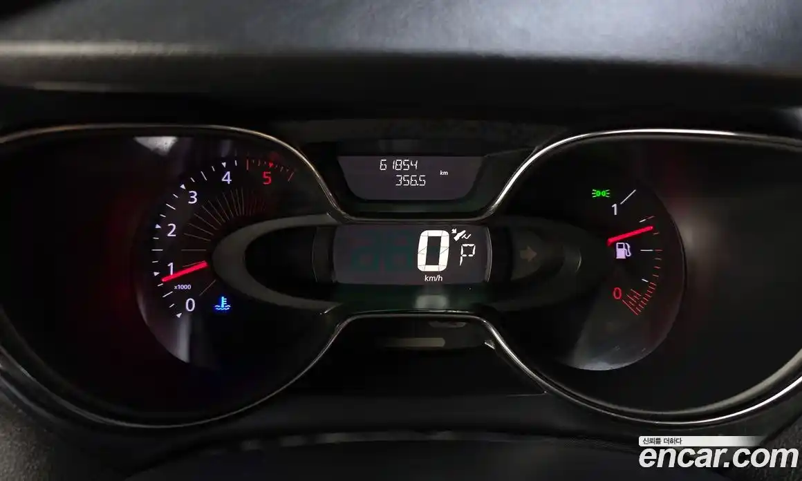 Renault QM3 2017 1.5 гидро в Москве № 1346152, фото 8