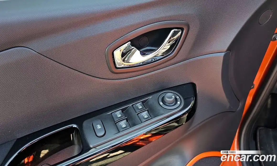 Renault QM3 2015 1.5 гидро в Москве № 1346277, фото 16