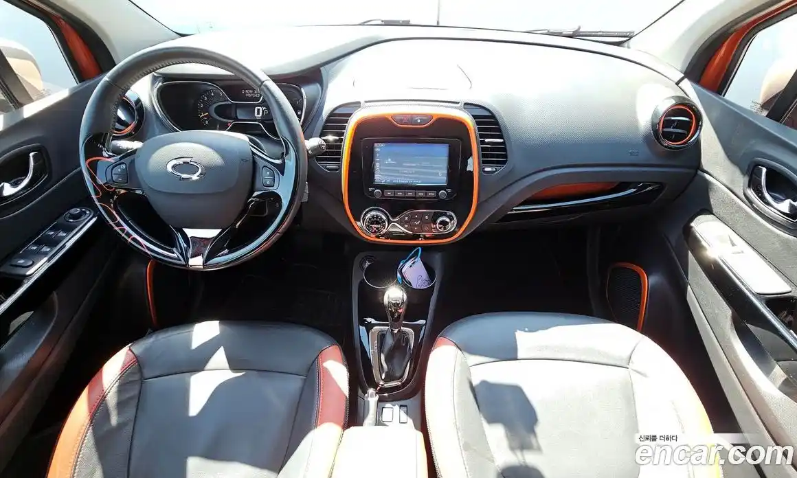 Renault QM3 2015 1.5 гидро в Москве № 1346277, фото 7