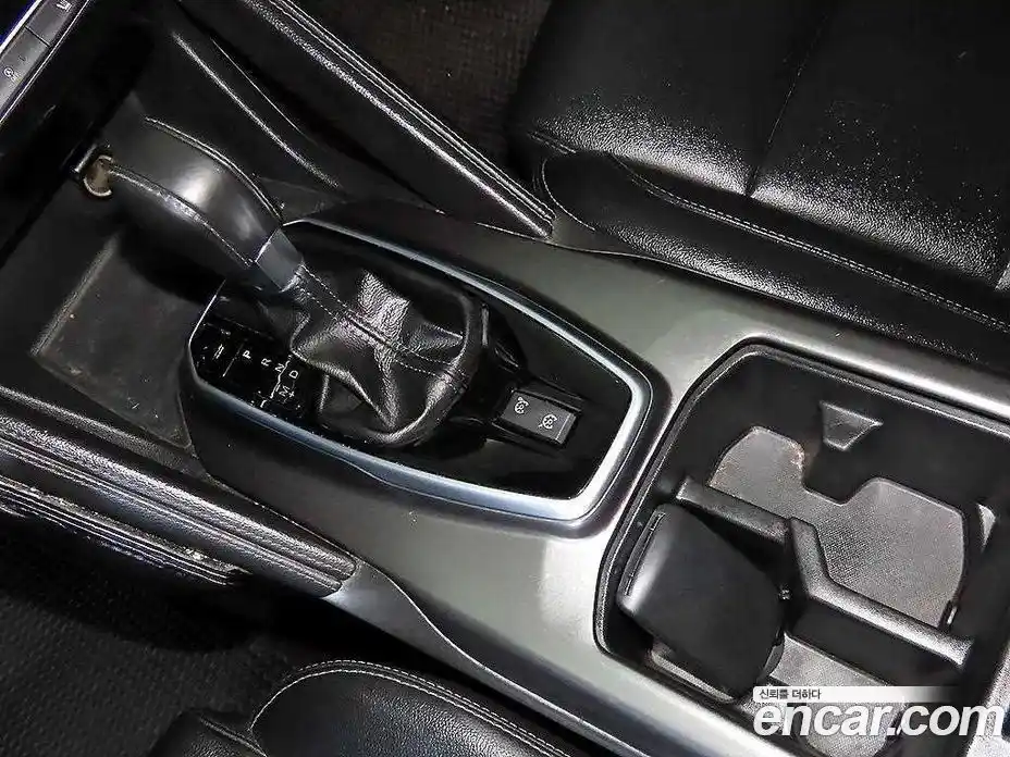 Renault QM6 2017 2.0 гидро в Москве № 1347003, фото 12