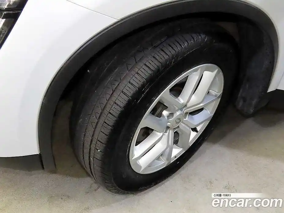 Renault QM6 2017 2.0 гидро в Москве № 1347003, фото 20