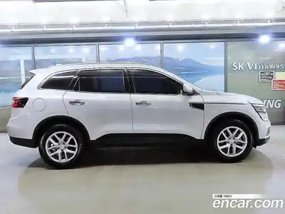 Renault QM6 2017 2.0 гидро в Москве № 1347003, миниатюра 3
