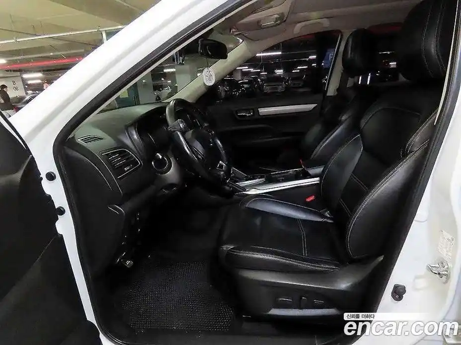 Renault QM6 2017 2.0 гидро в Москве № 1347003, фото 6
