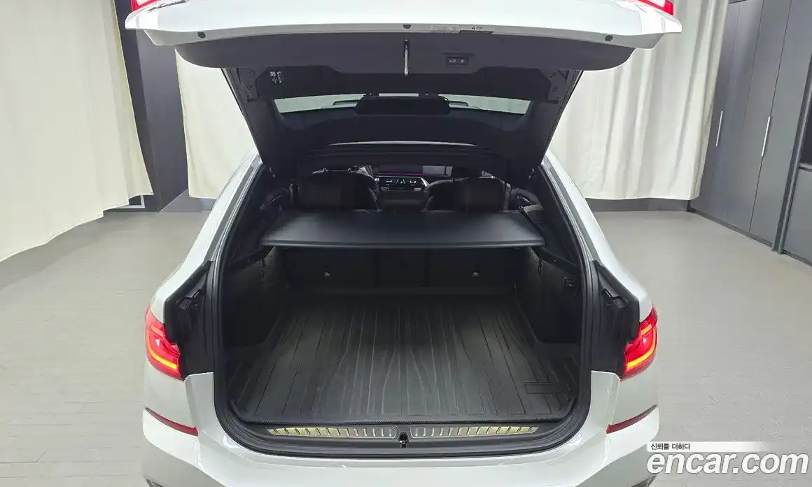 BMW 6-Series 2024 3.0 Автомат в Москве № 1347336, фото 20