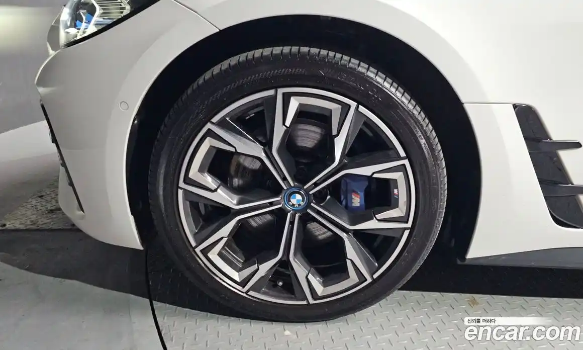 BMW i4 2023 0.2 Автомат в Москве № 1347568, фото 5