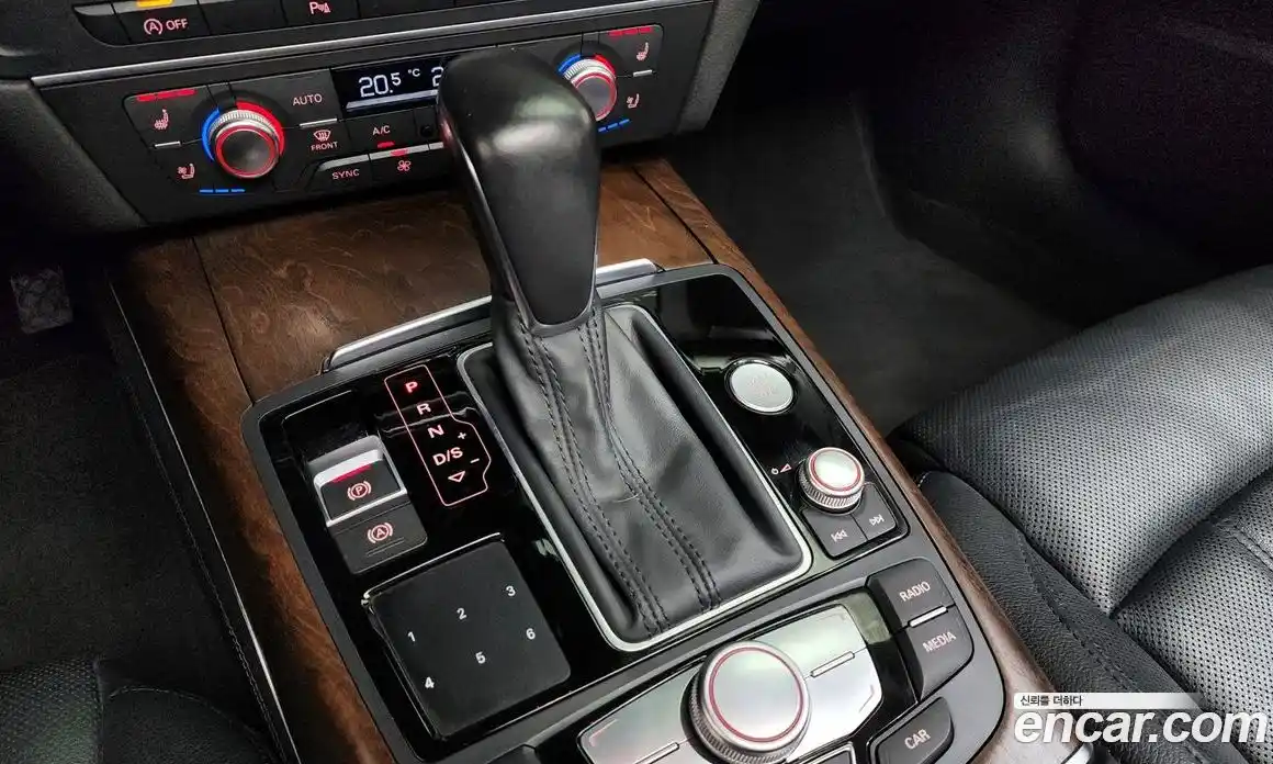 Audi A7 2016 2.0 гидро в Москве № 1348588, фото 9