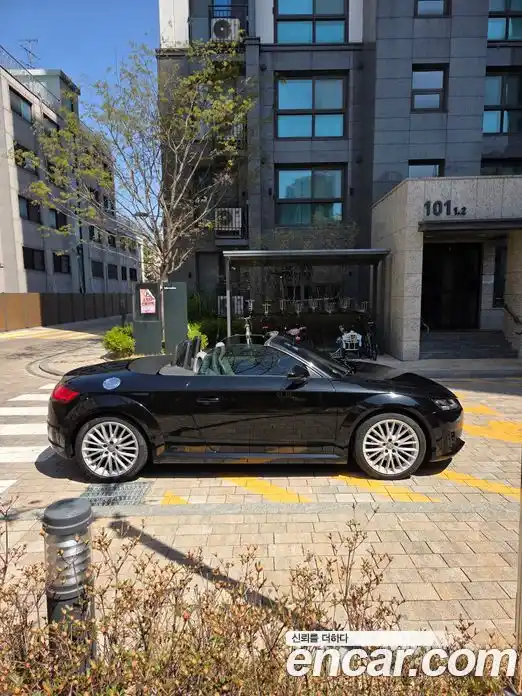 Audi TT 2015 2.0 гидро в Москве № 1348620, фото 4