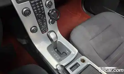 Volvo C30 2011 2.0 гидро в Москве № 1348870, миниатюра 9