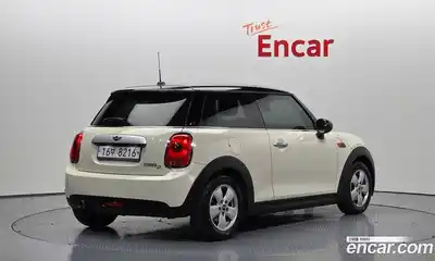 Mini Cooper 2014 1.5 гидро в Москве № 1349827, миниатюра 2