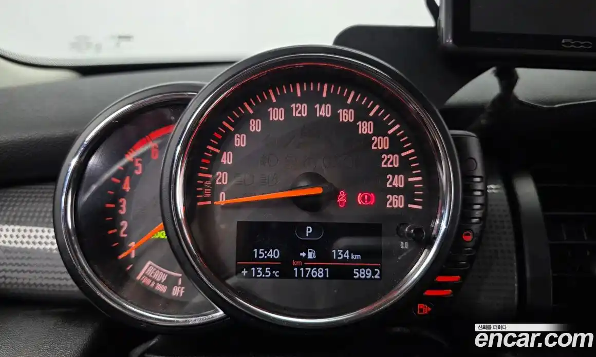 Mini Cooper 2014 1.5 гидро в Москве № 1349827, фото 8