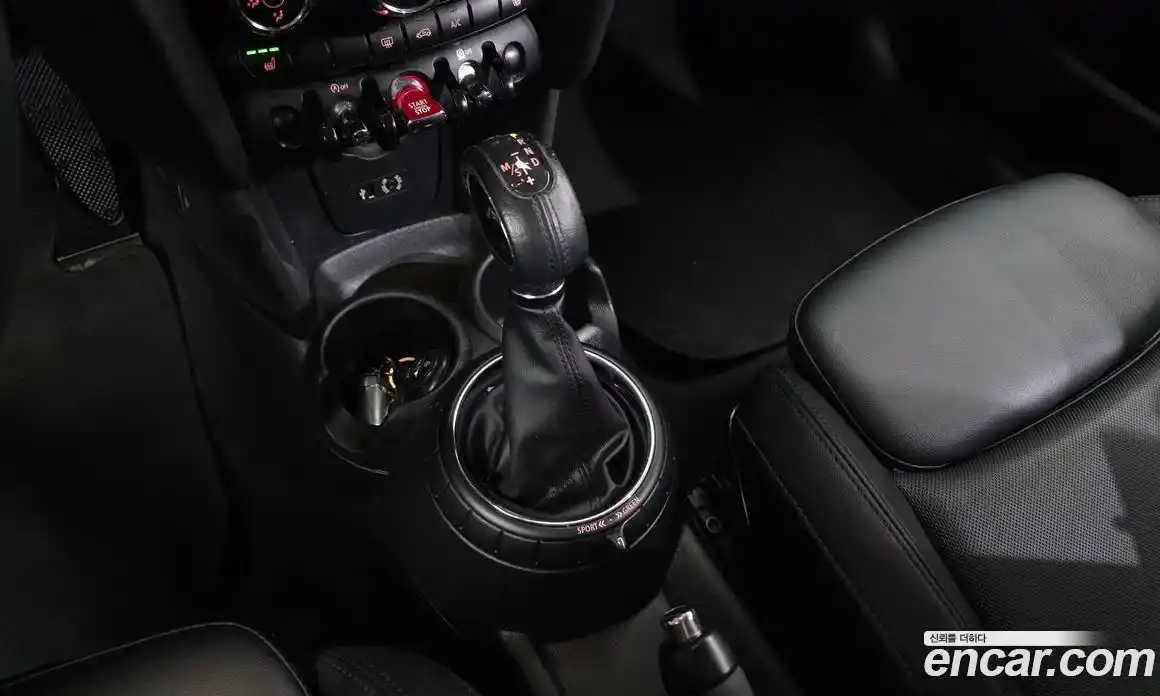 Mini Cooper 2014 1.5 гидро в Москве № 1349827, фото 9