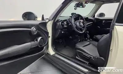 Mini Cooper 2014 1.5 гидро в Москве № 1349827, миниатюра 10