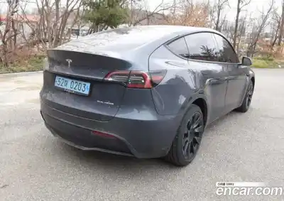 Tesla Model Y 2022 1.1 гидро в Москве № 1349882, миниатюра 6