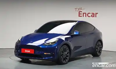 Tesla Model Y, 2021