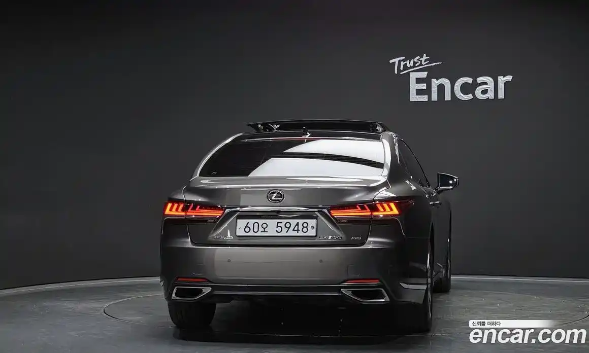 Lexus LS 2018 3.4 гидро в Москве № 1350127, фото 4