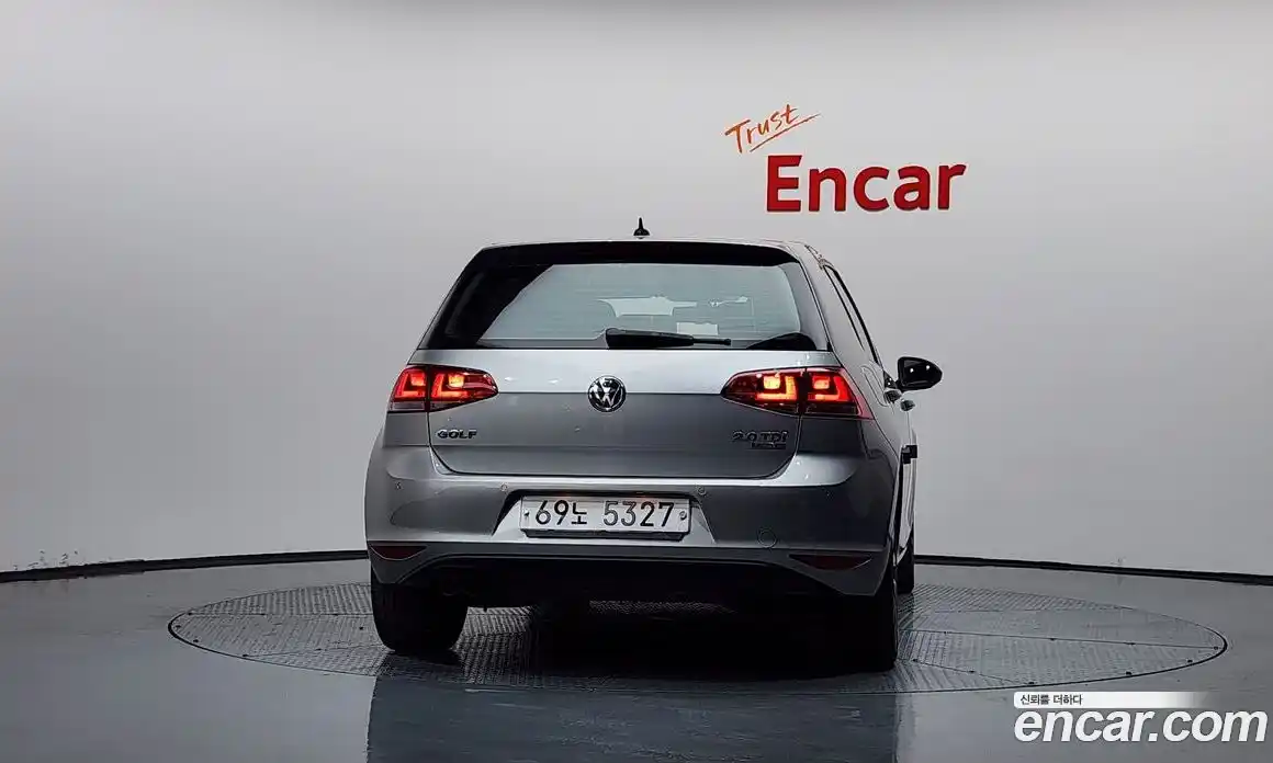 Volkswagen Golf 2013 2.0 гидро в Москве № 1350424, фото 4