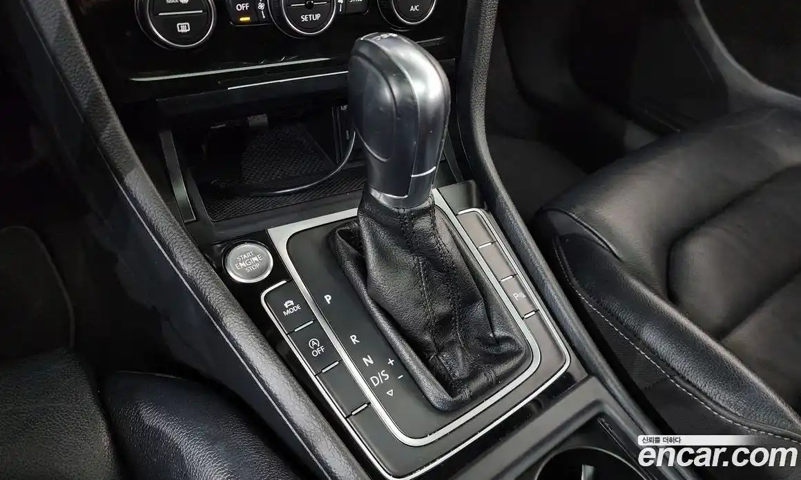 Volkswagen Golf 2013 2.0 гидро в Москве № 1350424, фото 9