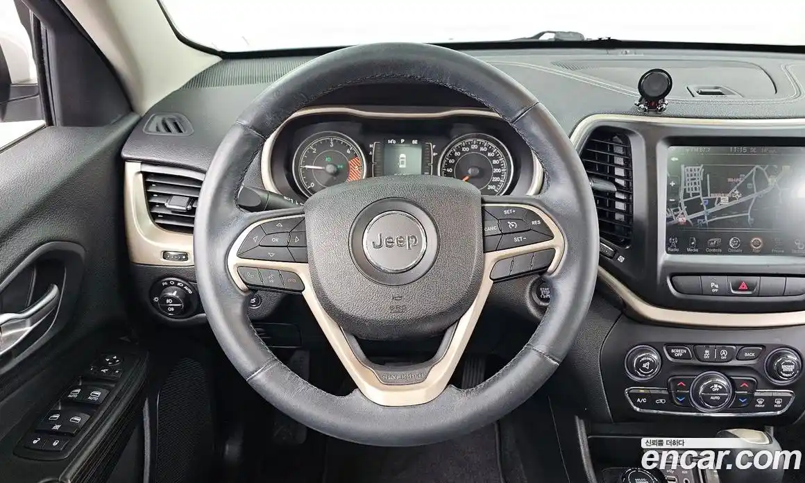 Jeep Cherokee 2015 2.0 гидро в Москве № 1350601, фото 13