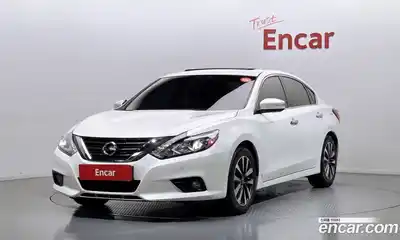 Nissan Altima, 2016