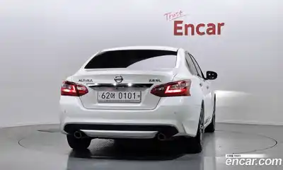 Nissan Altima 2016 2.5 гидро в Москве № 1351241, миниатюра 4