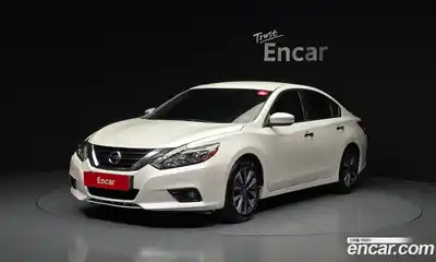 Nissan Altima, 2016