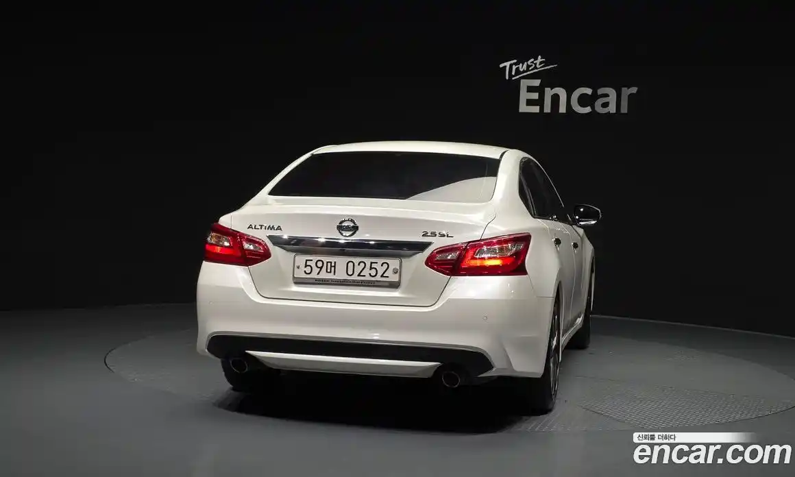 Nissan Altima 2016 2.5 гидро в Москве № 1351263, фото 4