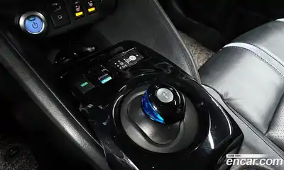Nissan Leaf 2019 0.1 гидро в Москве № 1351271, миниатюра 9