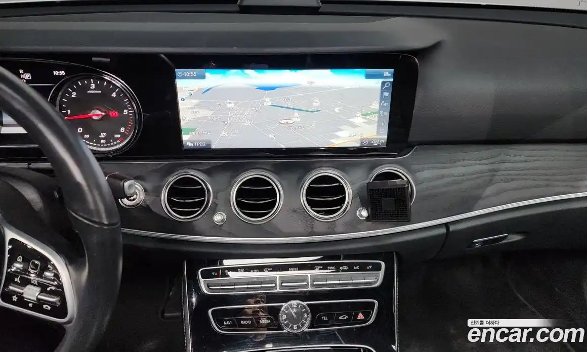Mercedes-Benz E-Class 2019 1.9 гидро в Москве № 142729, фото 14