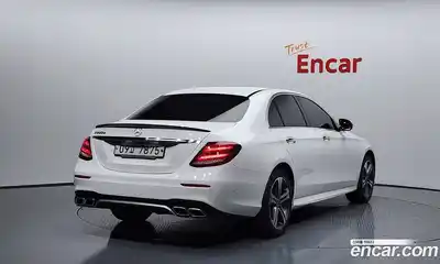 Mercedes-Benz E-Class 2019 1.9 гидро в Москве № 142729, миниатюра 2