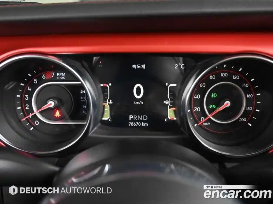 Jeep Wrangler 2021 2.0 гидро в Москве № 154340, фото 8