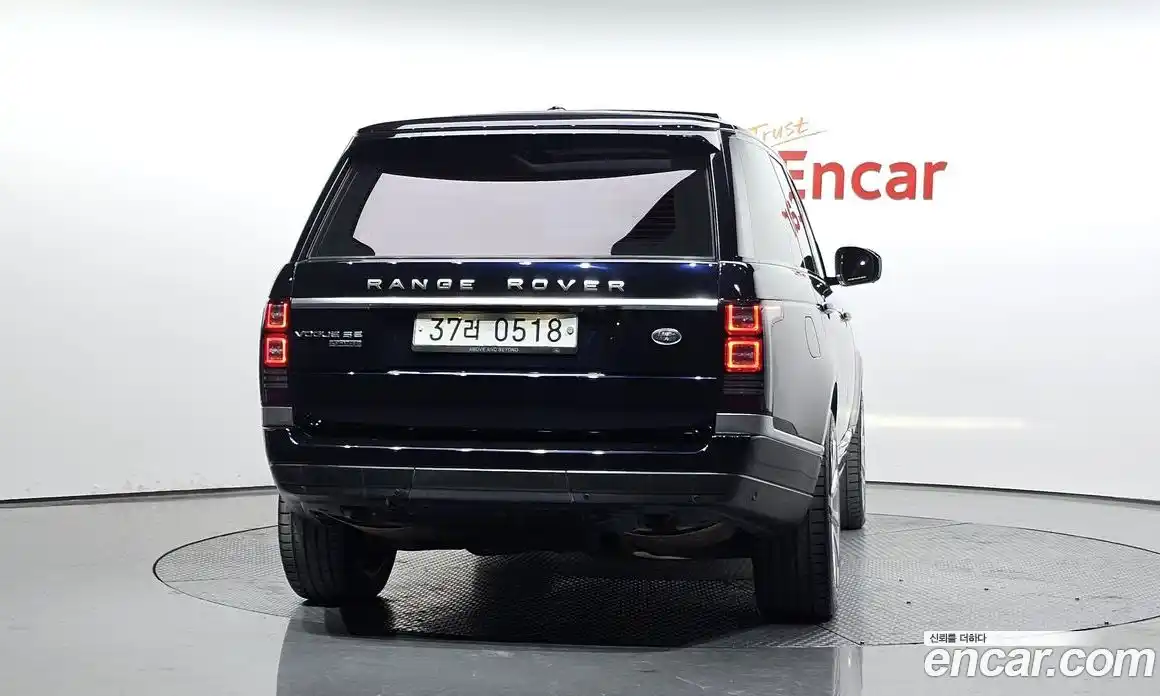 Land Rover Range-Rover 2015 4.4 гидро в Москве № 166518, фото 3