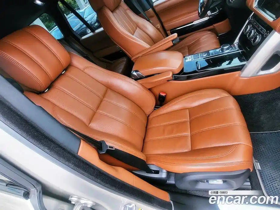 Land Rover Range-Rover 2014 4.4 гидро в Москве № 166866, фото 16