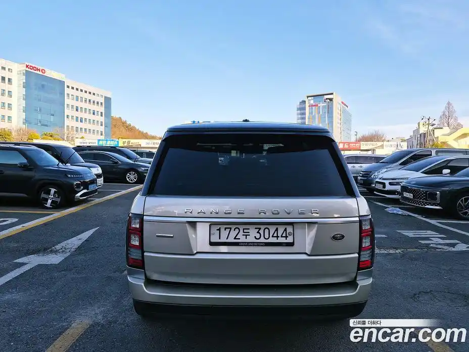 Land Rover Range-Rover 2014 4.4 гидро в Москве № 166866, фото 6