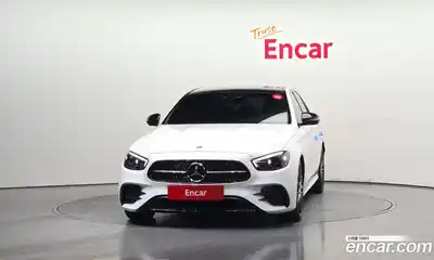 Mercedes-Benz E-Class 2023 2.0 гидро в Москве № 176119, миниатюра 3
